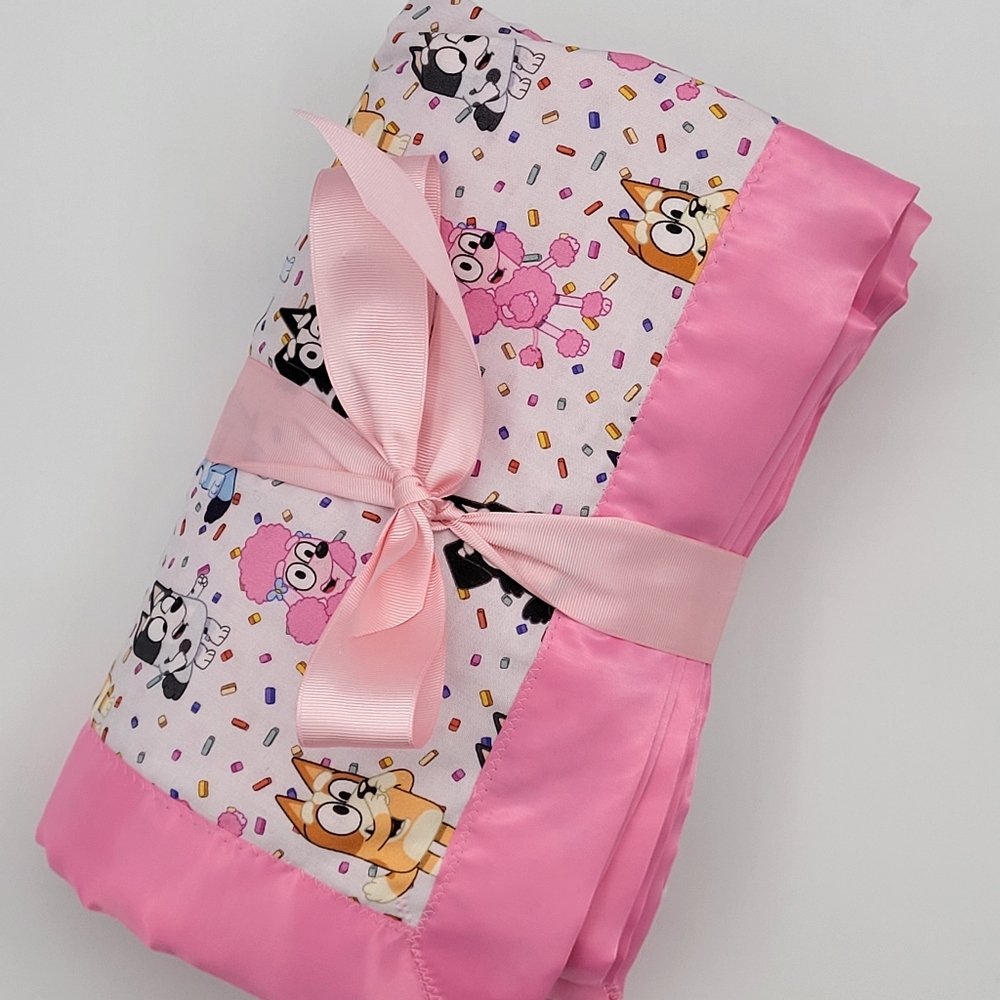 Extra Large Lovely Bluey & friends cotton Kids blanket,satin binding blank…